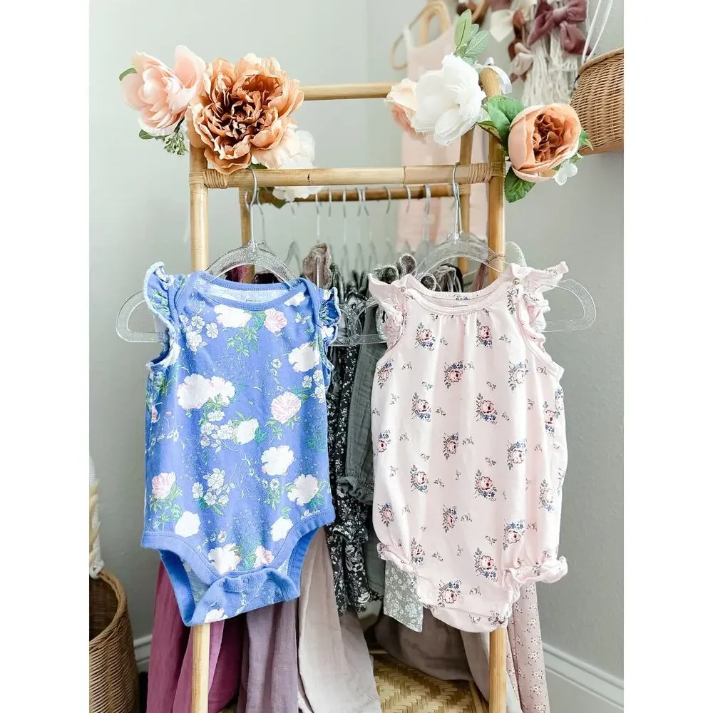 2 Baby Gap Floral Flutter Slv Onesie Bodysuits 12-18mths